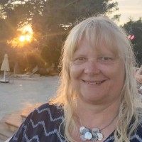 Suzanne Van Der Weijde