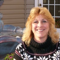 Julie Foltz