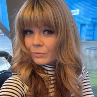 Laura Davy