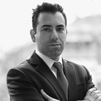 Dr. iur. Omer Kesikli