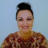 Lesley Tamou