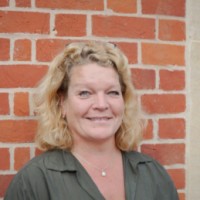 Claire Curran