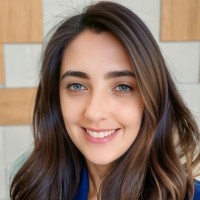 Paula Lazarini