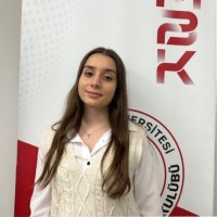 Sude Öztürk