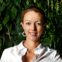 Melanie Hill