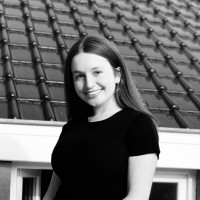 Teuta Hoxha