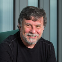 Faruk Eczacibasi