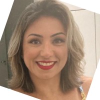 Roberta Flores