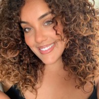 Elodie L.