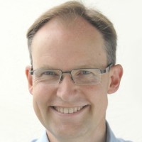 Damian Läge