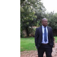 herbert resinamhodzi