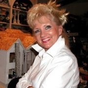 Kelly Foxton