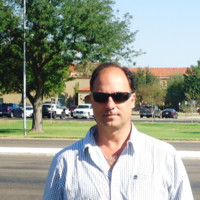 Dr. Eduardo Serra