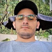 Raphael F Santos