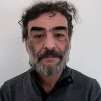 Robert Levi