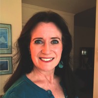 Julie Nester