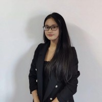 Nguyễn Hằng