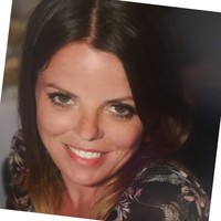JENNIFER RAGOT