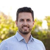 Dr. Daniel Adelberger