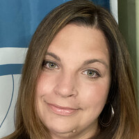 Amanda Mroz