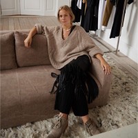 Ellen Dixdotter