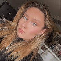 Lia Elliott-young