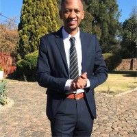 Sechaba Mapholisa