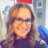 Toni Perkins