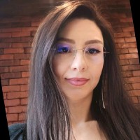 Violeta M.