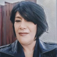 Amanda October