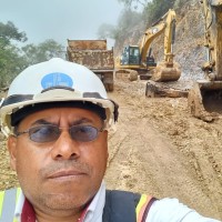 Edgar R. Navarro Q.