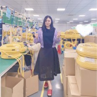 Cici Zhou