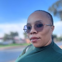 Sindi Dlamini