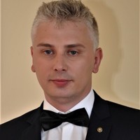 Stefan P.