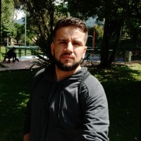Manuel Gómez.