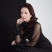 Jennifer Le