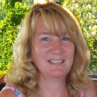 Cynthia Dinneen (Macgowan)