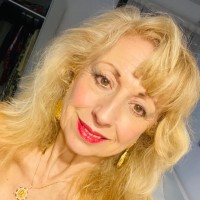 Vivienne Sharman-Lewis