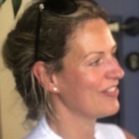 Leann Strang