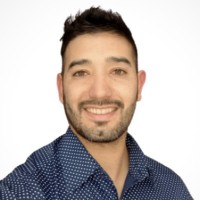 Enzo Bustos
