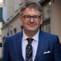 Oliver Ebert