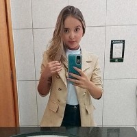Letícia Costa