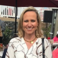 Roisin Sweeney Lci, Lib
