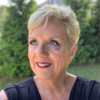 Lisa MacNeill