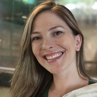 Amanda Silvestre C. Machado