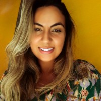 Anna Caroline Milani Freire