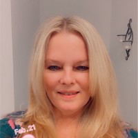 Michelle Eaves