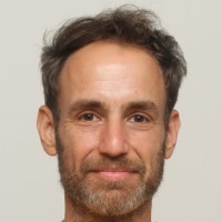 Eran Eisenberg
