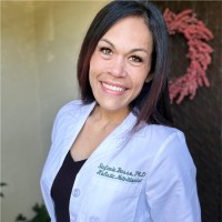 Dr. Stefanie Basso