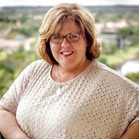 Shelly Olsen